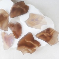 Planche de Gua Sha en agate naturelle et en cristal de cornaline, outil de massage facial et du cou pour les soins de la peau, la beauté et la santé