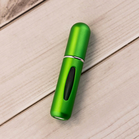 Flacon pulvérisateur de parfum rechargeable OEM 5 ml en verre carré, format voyage miniature, portable, avec pompe rotative, écran