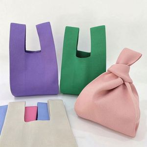 Bolso de Mano Personalizado de Punto Liso, Bolso Pequeño con Nudo en la Muñeca, Bolso Tote de Ganchillo Sólido para Mujer - Product Image 3