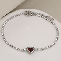 Bracelet Cœur en Acier Inoxydable Plaqué Or avec Cristaux de Zircon et Strass Brillants, Chaîne Tennis en Forme de Cœur