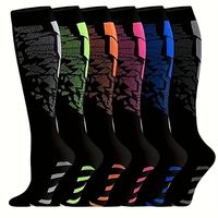 Chaussettes hautes et longues de compression pour hommes et femmes, chaussettes en nylon pour la course, la randonnée et l'entraînement sportif.