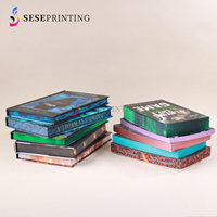 Impression de livres brochés de qualité supérieure avec bords pulvérisés, vernis sélectif et dorure à chaud pour éditeurs, personnalisation OEM