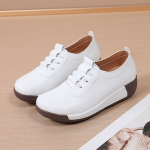 Zapatos Deportivos de Cuero Genuino Estilo Coreano para Mujer Tallas Grandes Otoño Casual Diseño con Cordones para Mamá Tendencia de Moda Transfronteriza - Product Image 6