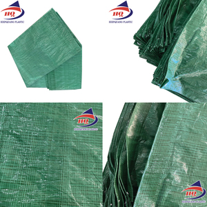 Toldos de lona roja duraderos del fabricante de Vietnam-Lona de PE Ecológico a prueba de viento Resistente al agua Protección solar tejida - Product Image 1