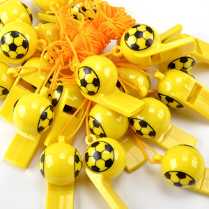 5 7 साल की उम्र के बच्चों के लिए सॉकर पैटर्न प्लास्टिक सीटी सीटी बजाने वाले खेल प्रशिक्षण रेफरी स्कूल कैंपिंग पार्टी के लिए शामिल - Product Image 4