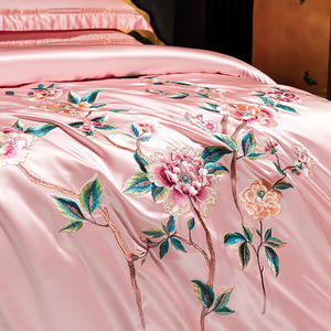 Juego de Ropa de Cama para Boda, 4 Piezas, Algodón de Fibra Larga, Bordado Floral, Ligero y Lujoso, Funda de Edredón, Rojo Vino, Rosa Flor de Cerezo - Product Image 4