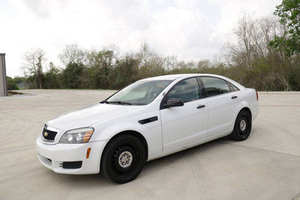 El precio más barato usado C H e V R o L E T Caprice 4dr Sedan con 1SB Turbo caja de cambios automática AWD Drive coche usado para la venta - Product Image 2