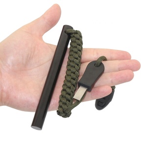 Allume-feu de survie en magnésium de Gadgets d'urgence en plein air Offre Spéciale de 5 pouces avec <span class=keywords><strong>grattoir</strong></span> en acier <span class=keywords><strong>à</strong></span> grande vitesse - Product Image 4