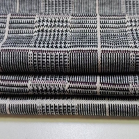 Tela Jacquard Teñida en Hilo, 280GSM, 98% Poliéster, 2% Elastano, Tejido Elástico para Prendas y Abrigos, Venta al Por Mayor, Personalizable