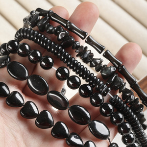Cuentas sueltas de ágata negra natural en forma de tubo, cuadradas, redondas y en forma de chip para pulseras, collares, joyería hecha a mano, manualidades y abalorios. - Product Image 1