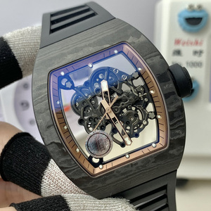 Montre mécanique de haute qualité avec bracelet en silicone, résistante à l'eau, carrée de 41 mm, idéale pour les cadeaux - Product Image 2