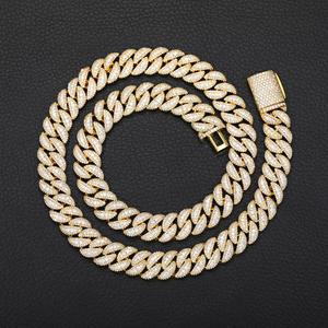 Chaînes de colliers pour hommes de 12 mm, style Ice Out Cuban Link, plaquées <span class=keywords><strong>or</strong></span> 14K 18K, <span class=keywords><strong>en</strong></span> laiton et zircone - Product Image 1