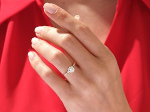 แหวนแต่งงานทำจากเงินสเตอริงของผู้หญิงแหวนสเตอริงแบบวางซ้อนกันได้925มีใบรับรอง Moissanite ตามสั่งผลิตในอินเดีย - Product Image 2