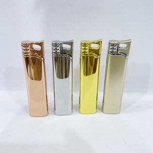 Bộ bật lửa kim loại chống gió in logo tùy chỉnh 2025, chất liệu thép không gỉ, khắc laser, giá cả cạnh tranh, chất liệu nhựa, dùng cho cắm trại - Product Image 4