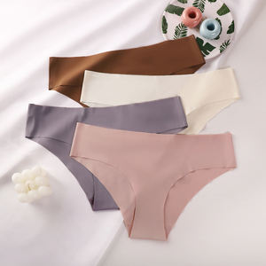 กางเกงชั้นในบิกินี่ผู้หญิงหลากสี เรียบง่าย สวมใส่สบาย ระบายอากาศดี ไร้รอยต่อ ผ้าไหมน้ำแข็ง สำหรับใช้ในชีวิตประจำวัน - Product Image 6