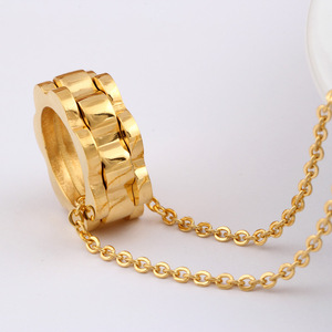 Collar con Colgante de Engranaje de Acero Inoxidable Chapado en Oro de 18K, Diseño Geométrico, Joyería para Mujer, Estilo Europeo Americano - Product Image 3