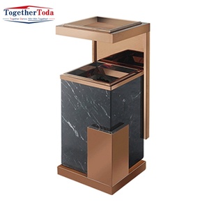 Poubelle de luxe en acier inoxydable avec cendrier intégré et finition marbre pour hall d'hôtel - Product Image 1