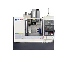 Fraiseuse verticale CNC Fanuc VMC640 à 4 axes plus compacte avec broche BT40, travail des métaux à broche simple automatique