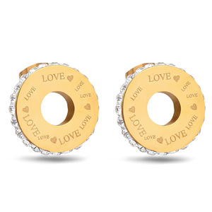 Pendientes de tuerca de acero inoxidable de 14 mm con diamante de amor y engaste redondo para uso diario - Product Image 5