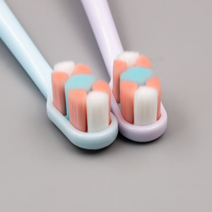 Brosse à dents de style japonais, poils en nylon doux, manche bicolore, usage domestique, adulte, manuelle, 16,19 g - Product Image 4