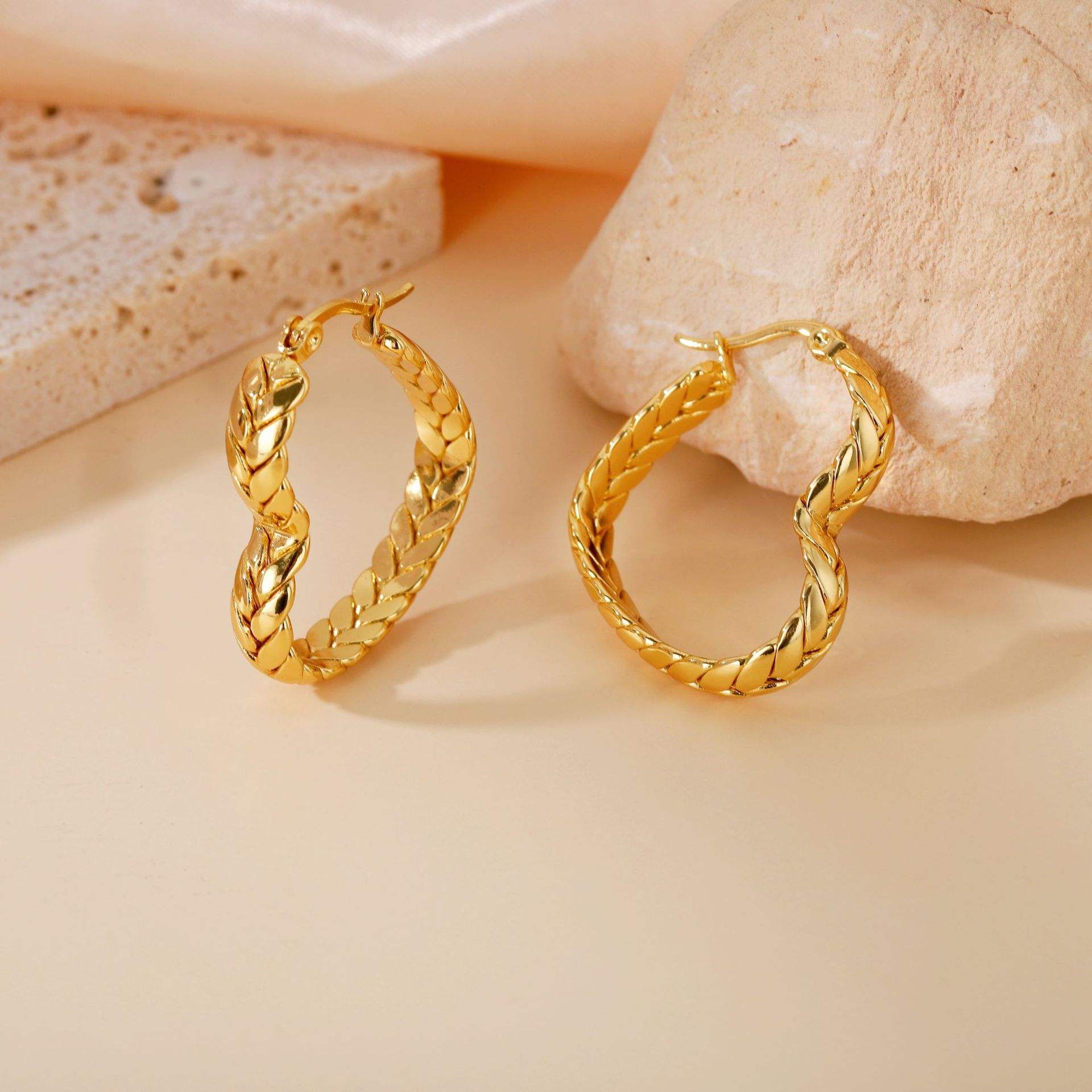 Boucles d'oreilles à clipser plaquées or MS6XX 30MM