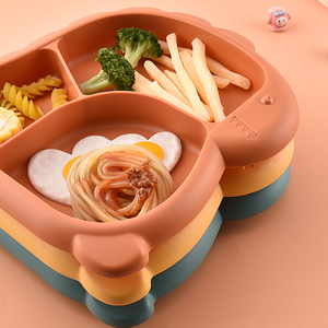 Assiettes à dîner en <span class=keywords><strong>plastique</strong></span> pour enfants, motif <span class=keywords><strong>dinosaure</strong></span> de dessin animé, avec bol, fourchette et cuillère, vente en gros - Product Image 4