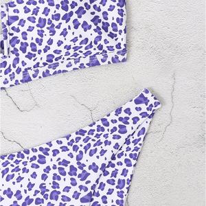 Maillot de bain pour femmes personnalisé OEM, imprimé, vêtements de plage, maillots de bain deux pièces, bikini à bretelles, maillots de bain de luxe 2024 en vente - Product Image 4