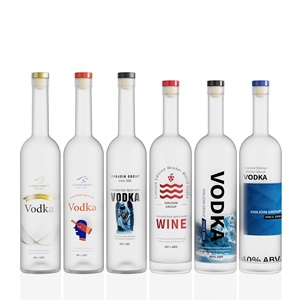 Botella de Vidrio Redonda Clásica de 70cl 75cl con Cuello Largo para Whisky, Tequila y <span class=keywords><strong>Ron</strong></span>, Color Blanco Esmerilado con Impresión Personalizada y Tapa de Corcho - Product Image 2