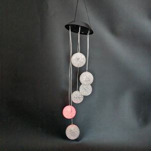 Offre Spéciale d'usine boule de cristal à énergie solaire carillon éolien changement de couleur LED lumière solaire Mobile décoration extérieure intérieur en plastique - Product Image 4