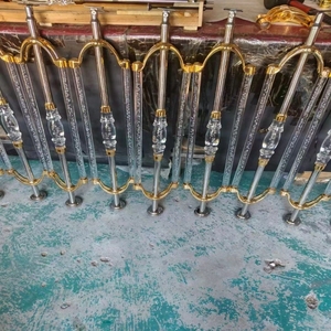 Fournisseurs de premier rang Décoration de la maison Balustrades en cristal moderne Rampe acrylique <span class=keywords><strong>transparente</strong></span> d'<span class=keywords><strong>escalier</strong></span> en PVC - Product Image 1