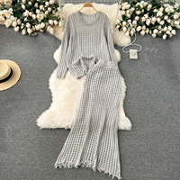 Ensemble tricoté décontracté 2 pièces pour femme, haut à manches longues et jupe à ourlet effiloché, style paresseux ajouré, collection début de printemps