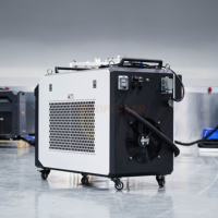 Machine de décapage de rouille au laser pulsé 1000W, refroidie par eau, nettoyeur laser à fibre pour le nettoyage des surfaces métalliques, de la peinture et de l'oxyde