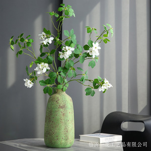 Arreglo Floral Artificial de Guanyin de Yihua, Planta de Seda para Decoración Moderna del Hogar, Arreglo en Jarrón para Sala de Estar, Entrada o Mostrador - Product Image 1