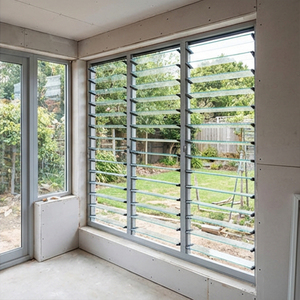 Système de volets en aluminium OUNA à faible entretien, alliage et revêtement durables, longue durée de vie avec un <span class=keywords><strong>nettoyage</strong></span> minimal requis - Product Image 5