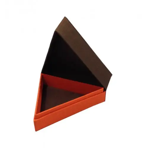 Boîte-cadeau d'emballage en carton de forme spéciale pyramide triangle personnalisée