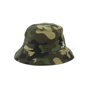 Оптовая продажа, дизайнерские двухсторонние шляпы с камуфляжным принтом и индивидуальным логотипом, кепка рыбака