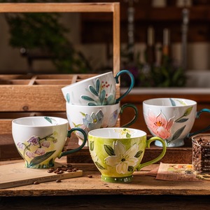 <span class=keywords><strong>Tazas</strong></span> de <span class=keywords><strong>Desayuno</strong></span> de Cerámica con Diseño de Flores Inglesas en Varios Estilos / Taza para Café y Té para Venta al por Mayor - Product Image 1