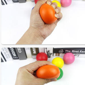 Cadeaux promotionnels durables avec logo personnalisé Réduction de pression Impression couleur ronde en mousse PU Jouets anti-stress - Product Image 2