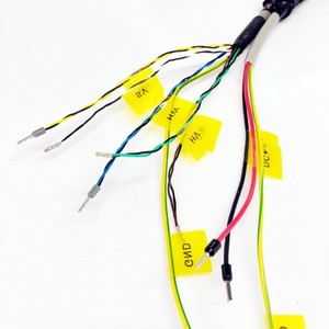 Conjunto de Cabos Personalizados com Conectores Macho e Fêmea para Aplicações Industriais e Eletrônicas - Product Image 3