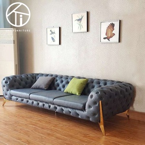 Sofa Mewah Besi Tahan Karat Italia, Perabot Ruang Tamu Sofa Kulit 6 3 Dudukan Bagian Artistik Modern - Product Image 1