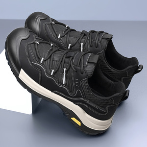 รองเท้าเดินป่ากลางแจ้งสำหรับผู้ชาย สีเทา-ดำ แบบผูกเชือก ระบายอากาศได้ดี กันลื่น พื้นหนา ส้นเตี้ย รองเท้าลำลองสำหรับทำงาน - Product Image 2