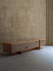 Mueble de TV de Madera Maciza Natural de Nogal Negro, Fabricado en China, Listo para Enviar, Embalaje para Envío Incluido - Product Image 4