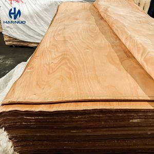 <span class=keywords><strong>Fogli</strong></span> di legno <span class=keywords><strong>impiallacciatura</strong></span> di acero canadese di alta qualità 0.5mm 0.42mm di spessore per skateboard impiallacciature di buona qualità - Product Image 3