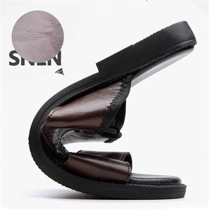 Nuove <span class=keywords><strong>Scarpe</strong></span> da Spiaggia <span class=keywords><strong>per</strong></span> <span class=keywords><strong>Uomo</strong></span> 2026 <span class=keywords><strong>con</strong></span> Design Traforato Traspirante Antiscivolo, Sandali Casual in Speciale Tessuto in Microfibra - Product Image 6