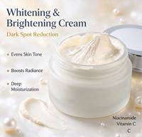 Crème pour le visage éclaircissante à la vitamine C et à la niacinamide OEM ODM, crème hydratante anti-âge blanchissante