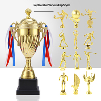Maßgefertigte Vergoldete Metall-Trophäe mit Gravur Langlebiges Pyramiden-Design für Sport-Unternehmens-Schul-Wettbewerbe-Auszeichnung Souvenir