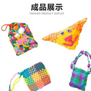 Kit de Telar para Tejer, Manualidades para Niños y Adultos - Telar Resistente con Soporte, Material de Nylon, Temática de Fantasía y Ciencia Ficción - Product Image 4