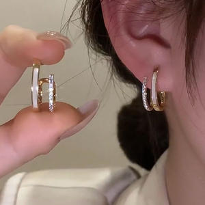 Orecchini a Cerchio Sebienc Placcati Oro con Cristalli e Strass, Lussuosi per Uso Quotidiano Femminile E2129 - Product Image 3