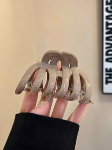 Pinza de Pelo Casual con Diseño de Calabaza Grande, Estilo Retro, con Textura de Madera Acrílica, para la Parte Posterior de la Cabeza, Diseño de Tiburón con Resorte - Product Image 6