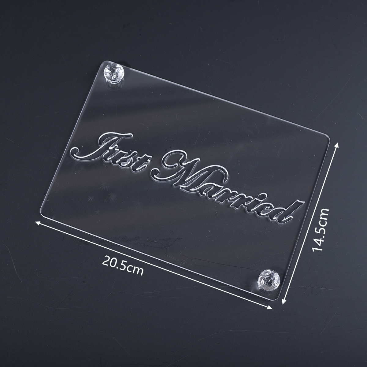 Claro, recién casados